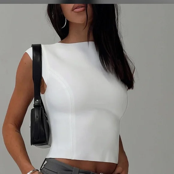 Elegant White Shirt - Picture 1 of 1